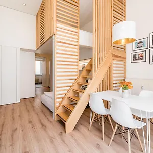Apartment Stylish New Cube Loft By Berlin-wall-apartments