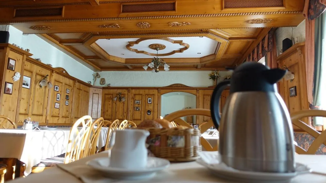 Hotel Lindenhof Hetzenbach Zell